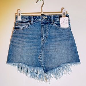 🆕 Free People Distressed Jean Skirt